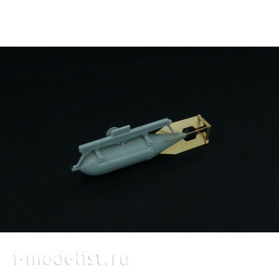 BRL32030 Brengun 1/32 Japanese 250 kg Bomb with Stand