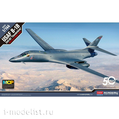 12620 Academy 1/144 Бомбардировщик Rockwell B-1B Lancer