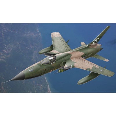 02201 Трубач 1/32 Самолет F-105D 