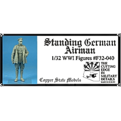 F32-040 Copper State Models 1/32 Стоящий немецкий лётчик