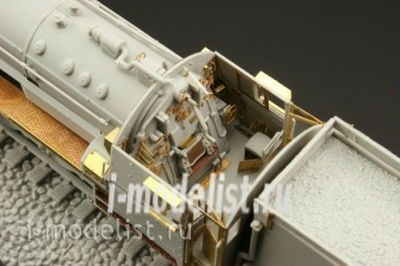 22132 Eduard photo etched parts for 1/72 BR 52 w/Steifrahmentender part 1