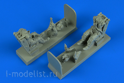 320 143 Aires 1/32  U.S.A.F. Pilot & Operator T-28D