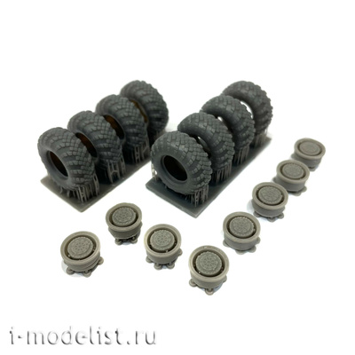 im72008 Imodelist 1/72 Высокодетализированные﻿ колёса﻿ под нагрузкой для ЗРС С-400 «Триумф»