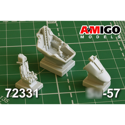 AMG72331 Amigo Models 1/72 Airplane Cabin for С-57