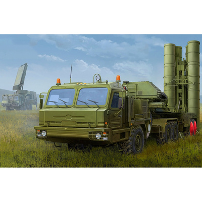 85517 HobbyBoss 1/35 Российский тягач БАЗ-64022 с пусковой установкой 5П85ТЕ2 комплекса С-400
