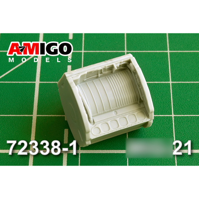 AMG72338-1 Amigo Models 1/72 Ниши основных стоек шасси для модели MiGG-21 ПФ/ПФМ/МФ