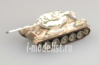 36271 Easy model 1/72 Собранная и покрашенная модель танк тип 34/85, зимний камуфляж 