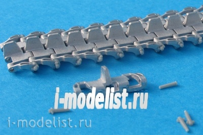 MTL-35012 MasterClub 1/35 Траки наборные железные  для Pz.Kpfw.IV - StuG III 43- 45 гг с просечками на шпоре и  сплошной гребень